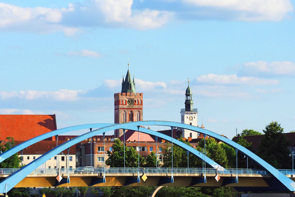 Jobs in Frankfurt (Oder): Ihre Brücke in den Arbeitsmarkt